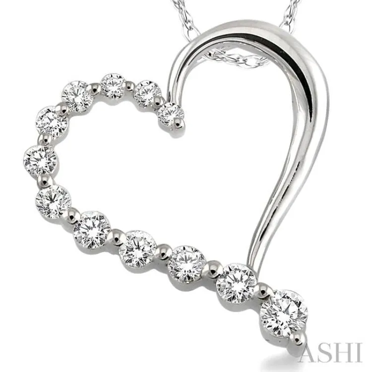 1/4 Ctw Round Cut Diamond Heart Half Journey Pendant in 14K White Gold with Chain