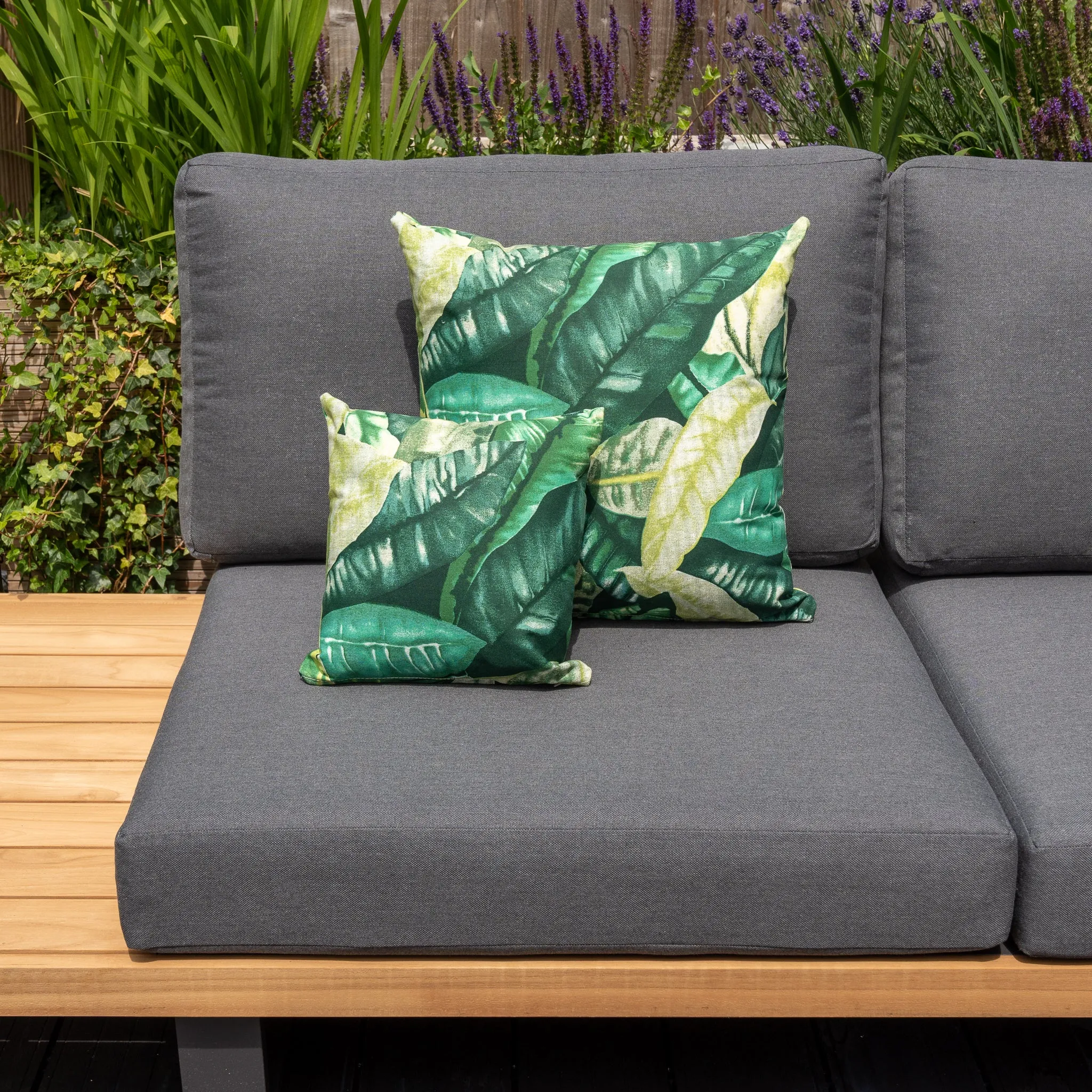 Acrisol Amazonia Verde Small Scatter Cushion - 25m x 25cm