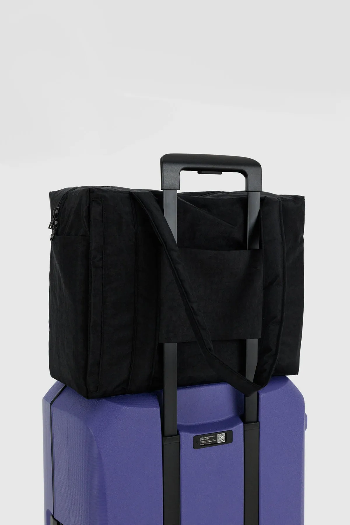 BAGGU Small Cloud Carry-On Black