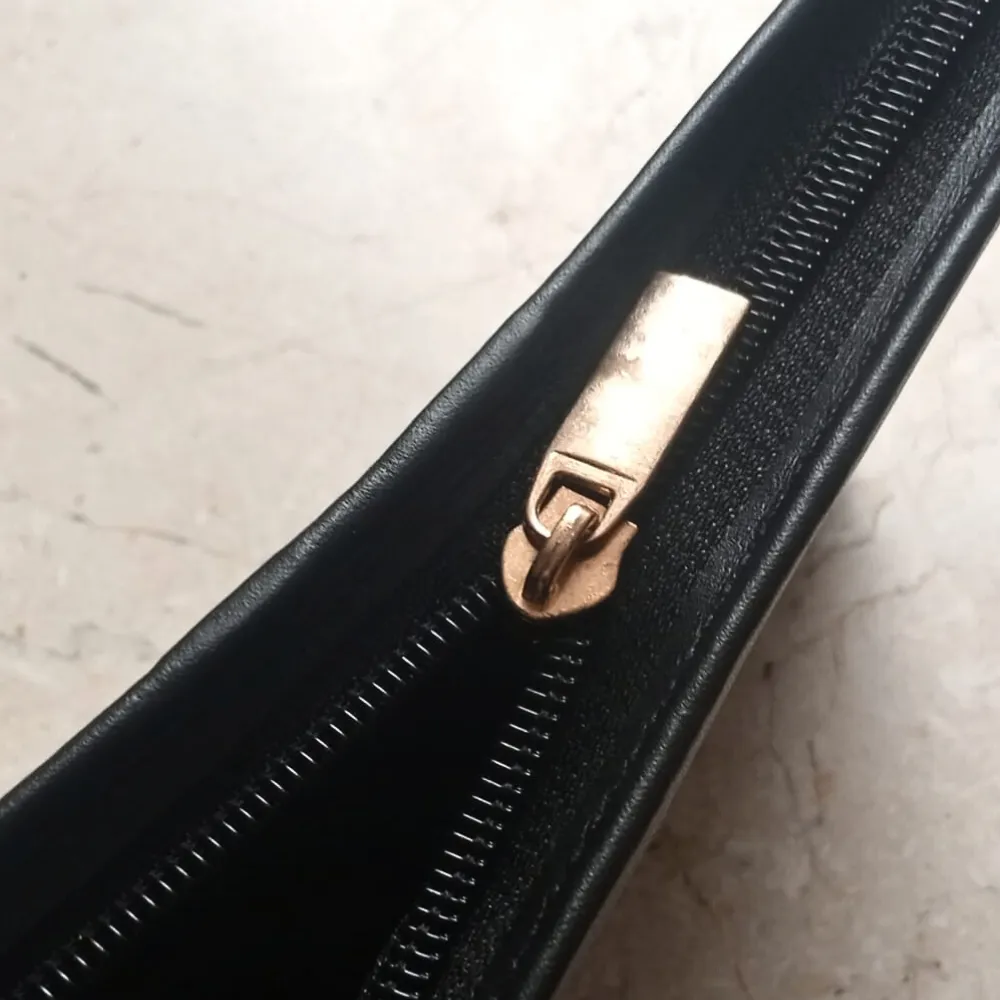 Black Leather Zipper Folder Wallet