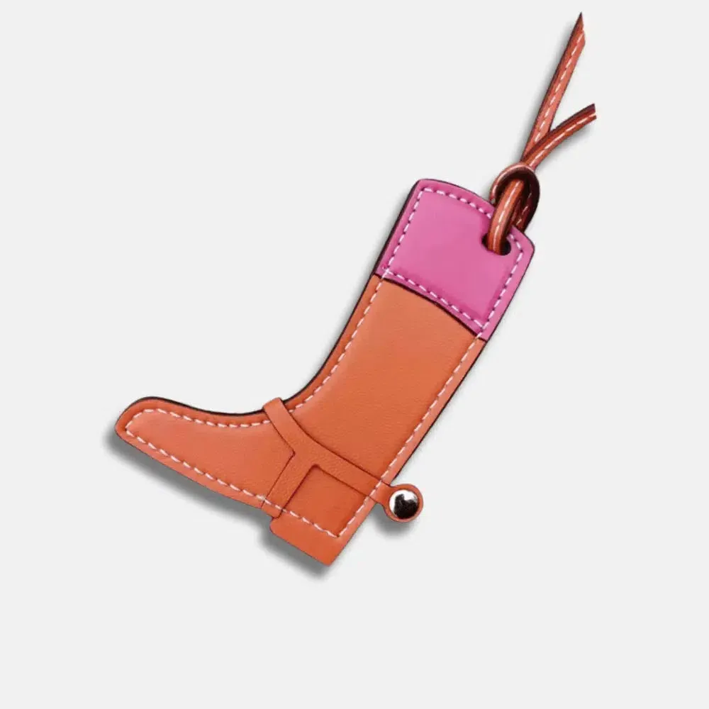 Boots – Chic boot design – Bag charm