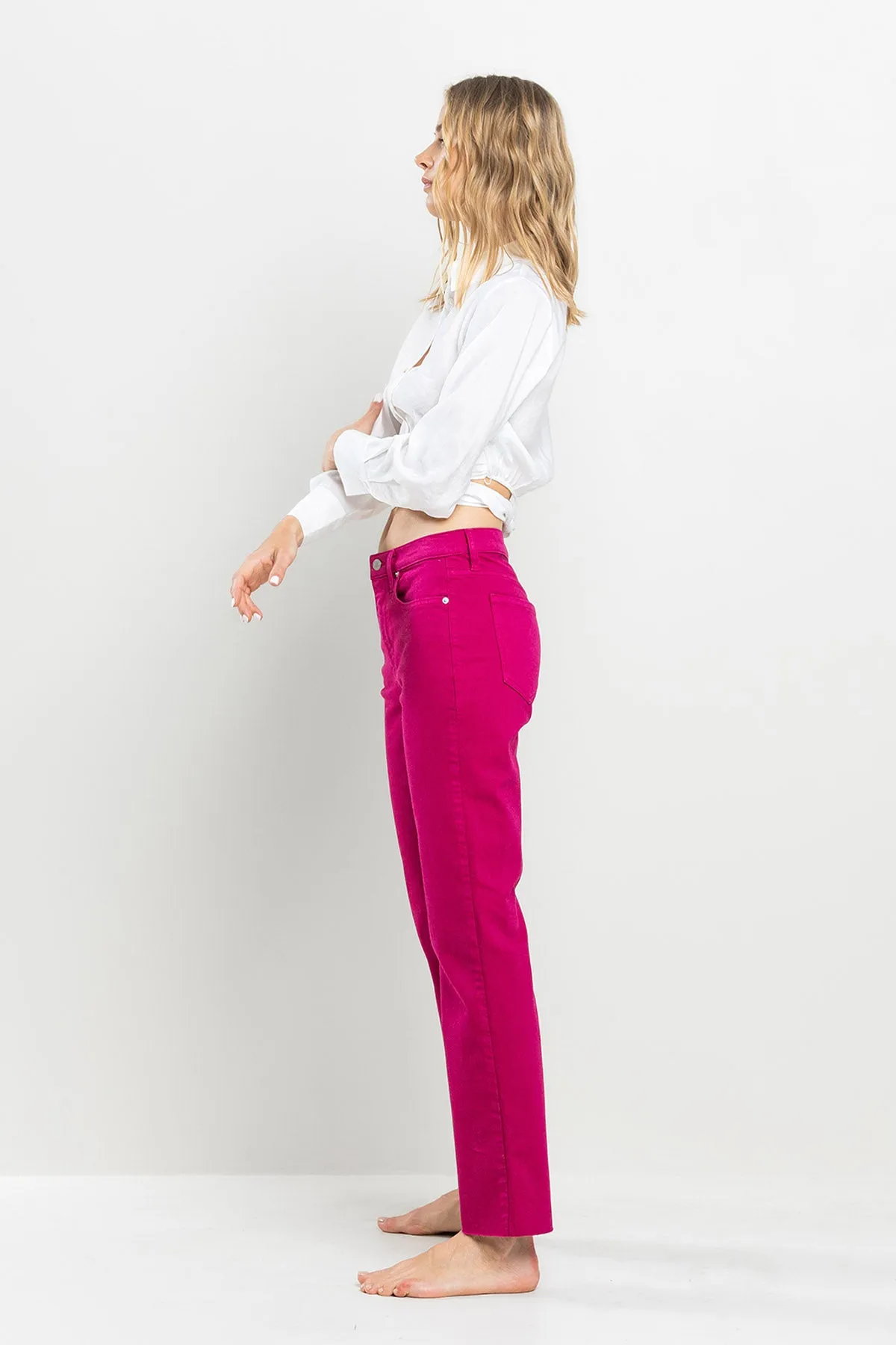 HIGH RISE STRAIGHT IN VIVA MAGENTA WITH RAW CUT HEM  / SP-P12450VM