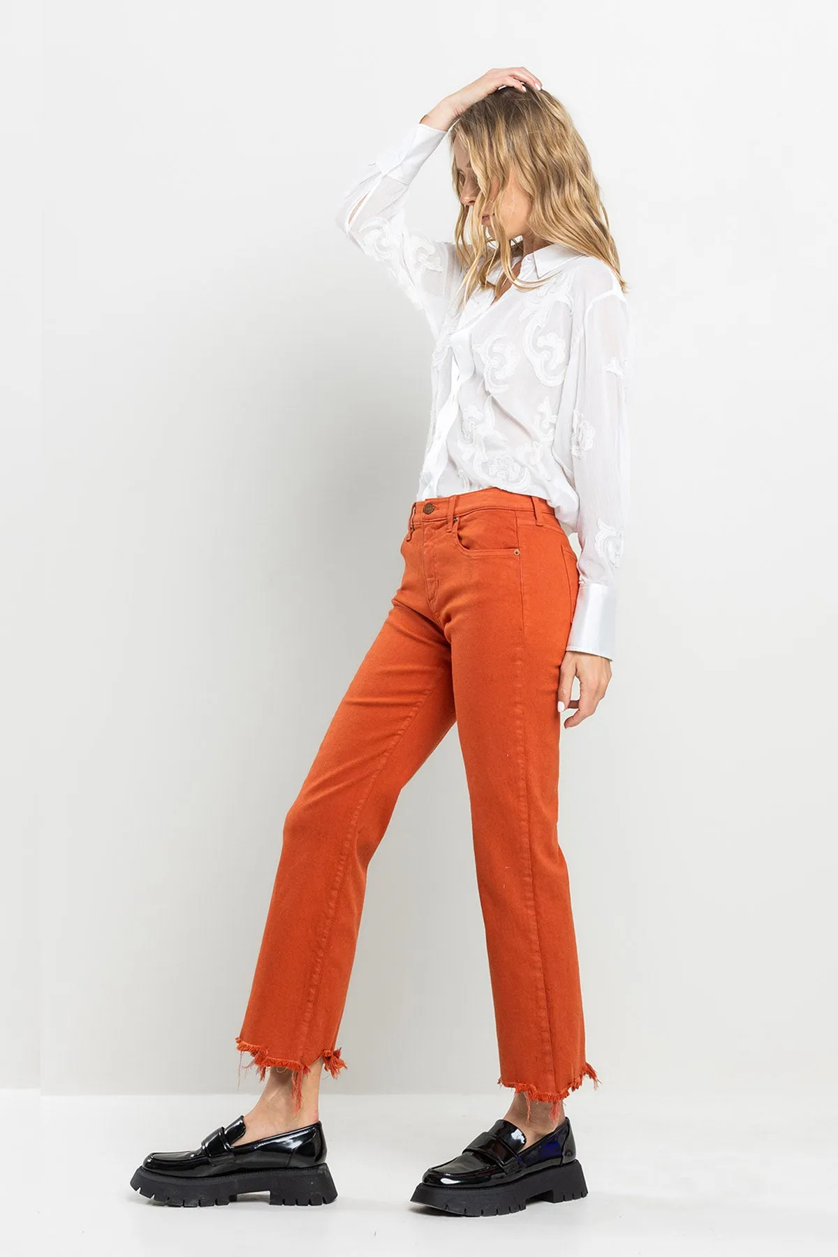 MID RISE STRAIGHT IN ROOIBOS TEA WITH FRAYED HEM   / SP-P10626RT