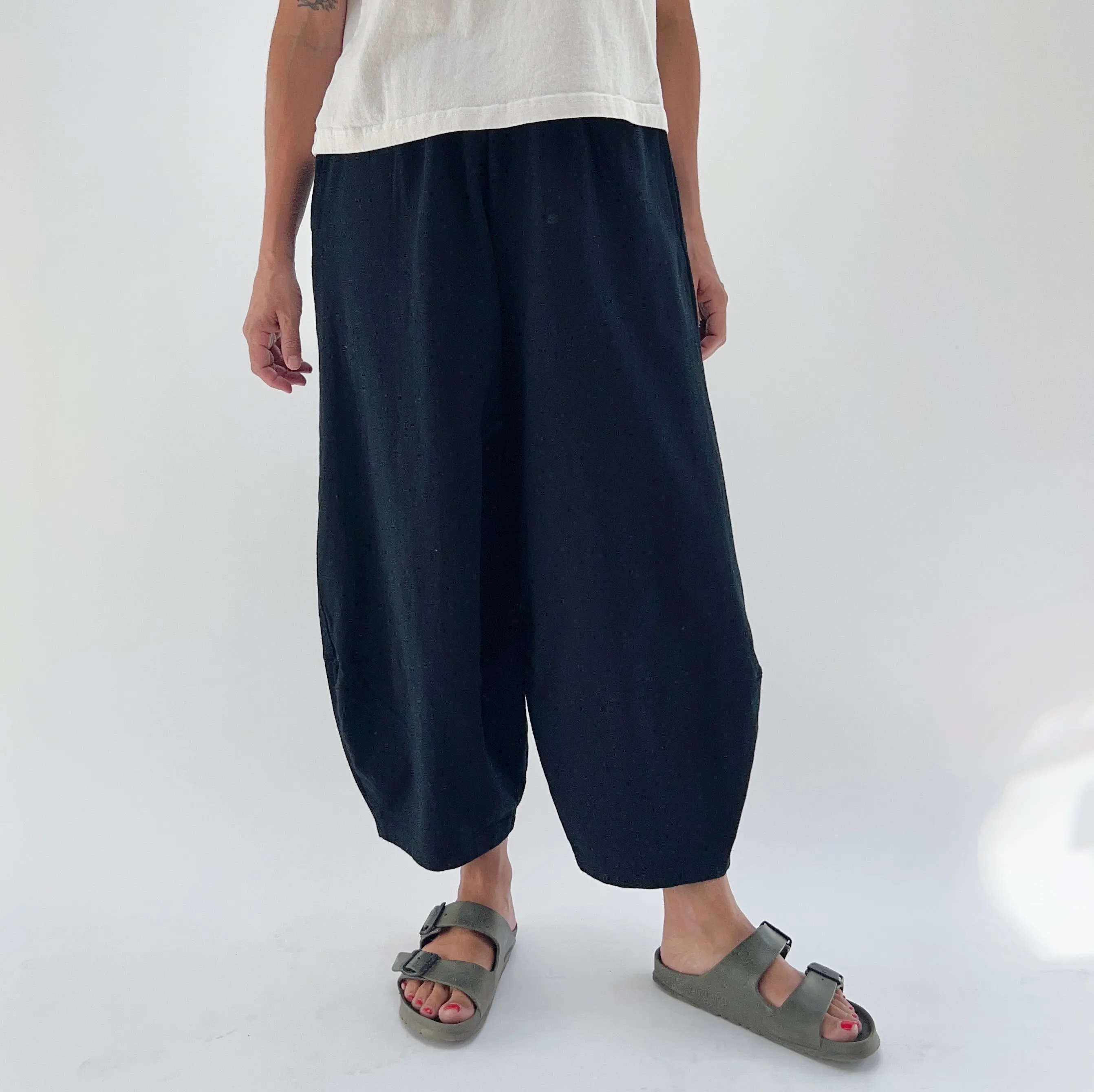 Pacific Cotton | Cotton Oliver Pant in Black