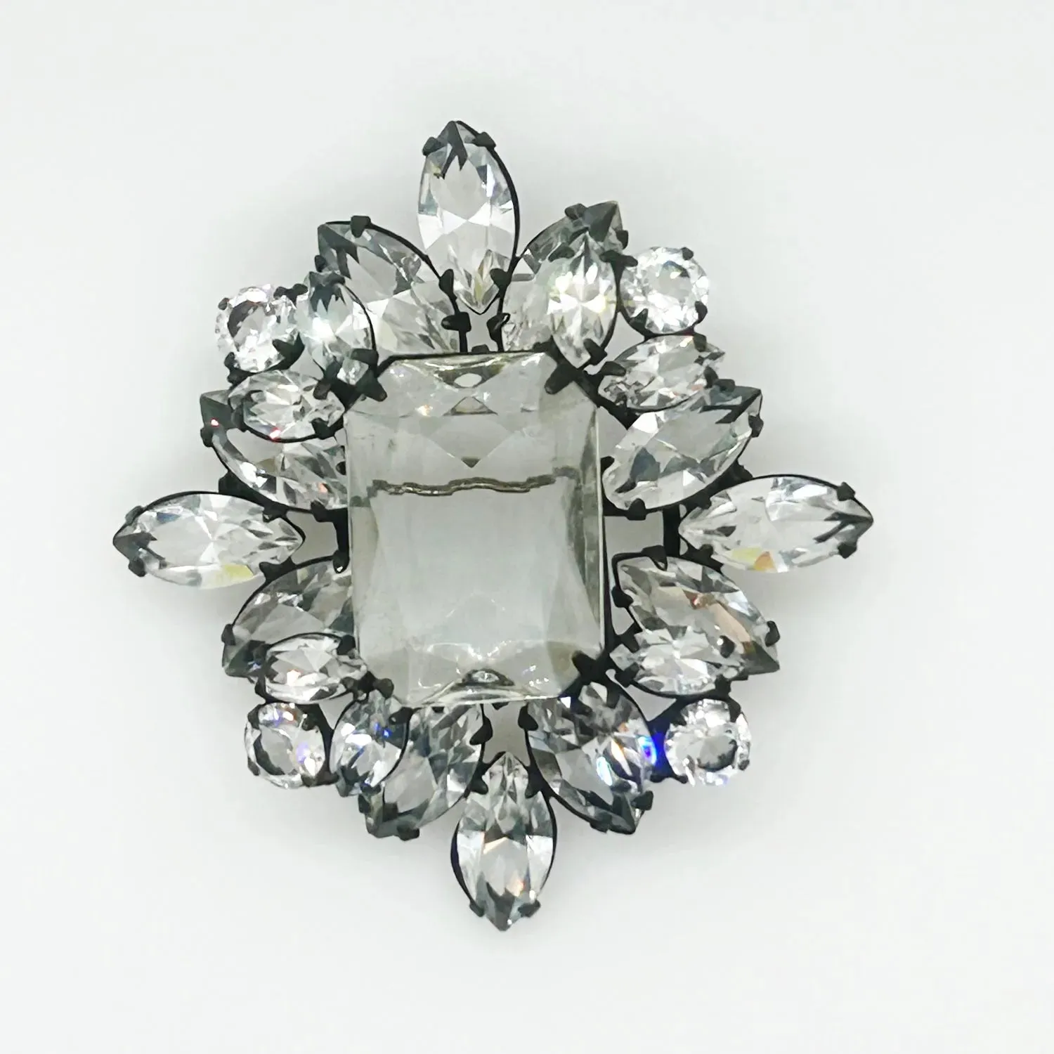 Splendid Layered Vintage Clear Crystal Brooch