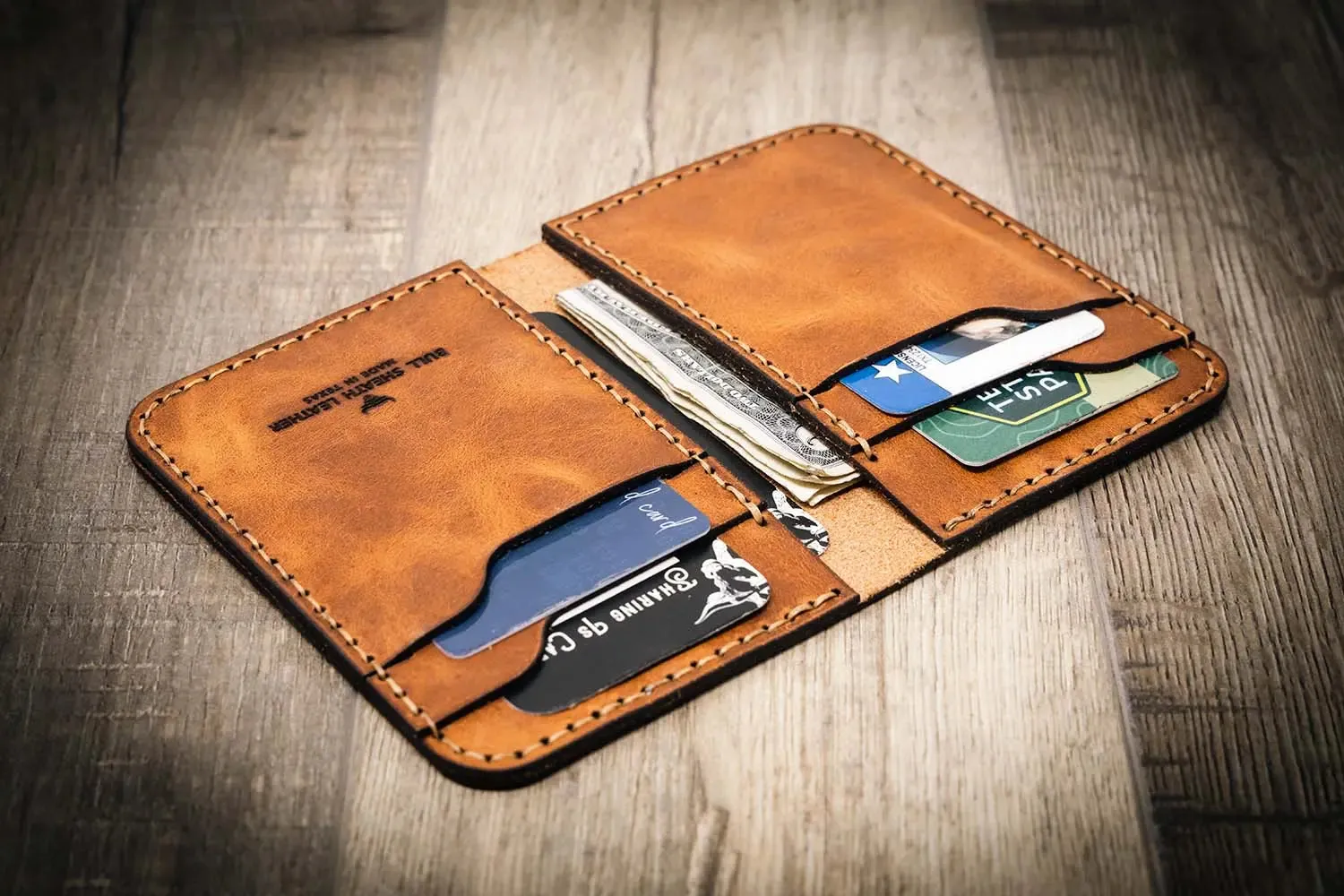 The Tyler Vertical Wallet - Chestnut Brown