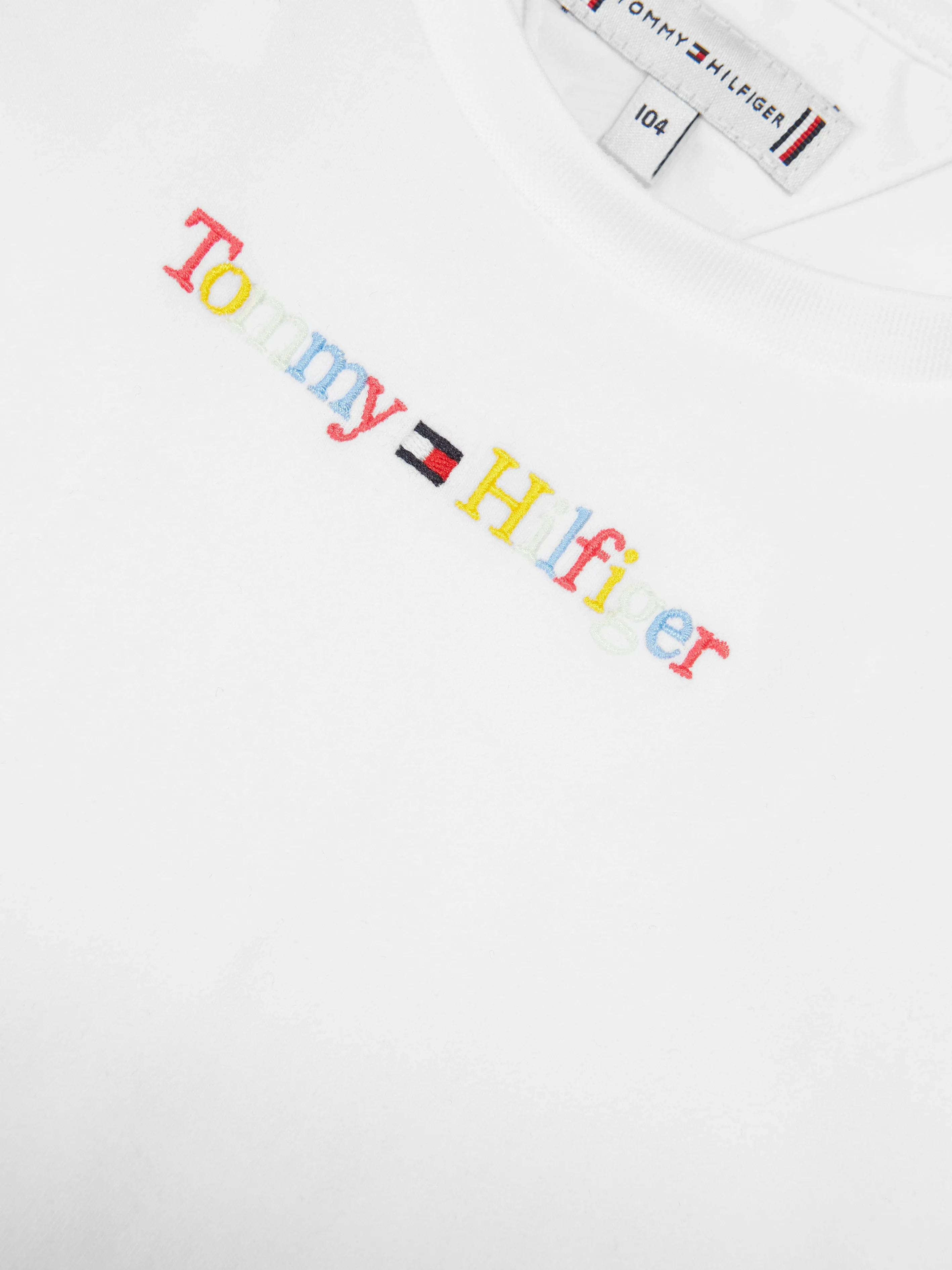 Tommy Hilfiger Girls Logo Print T-Shirt in White