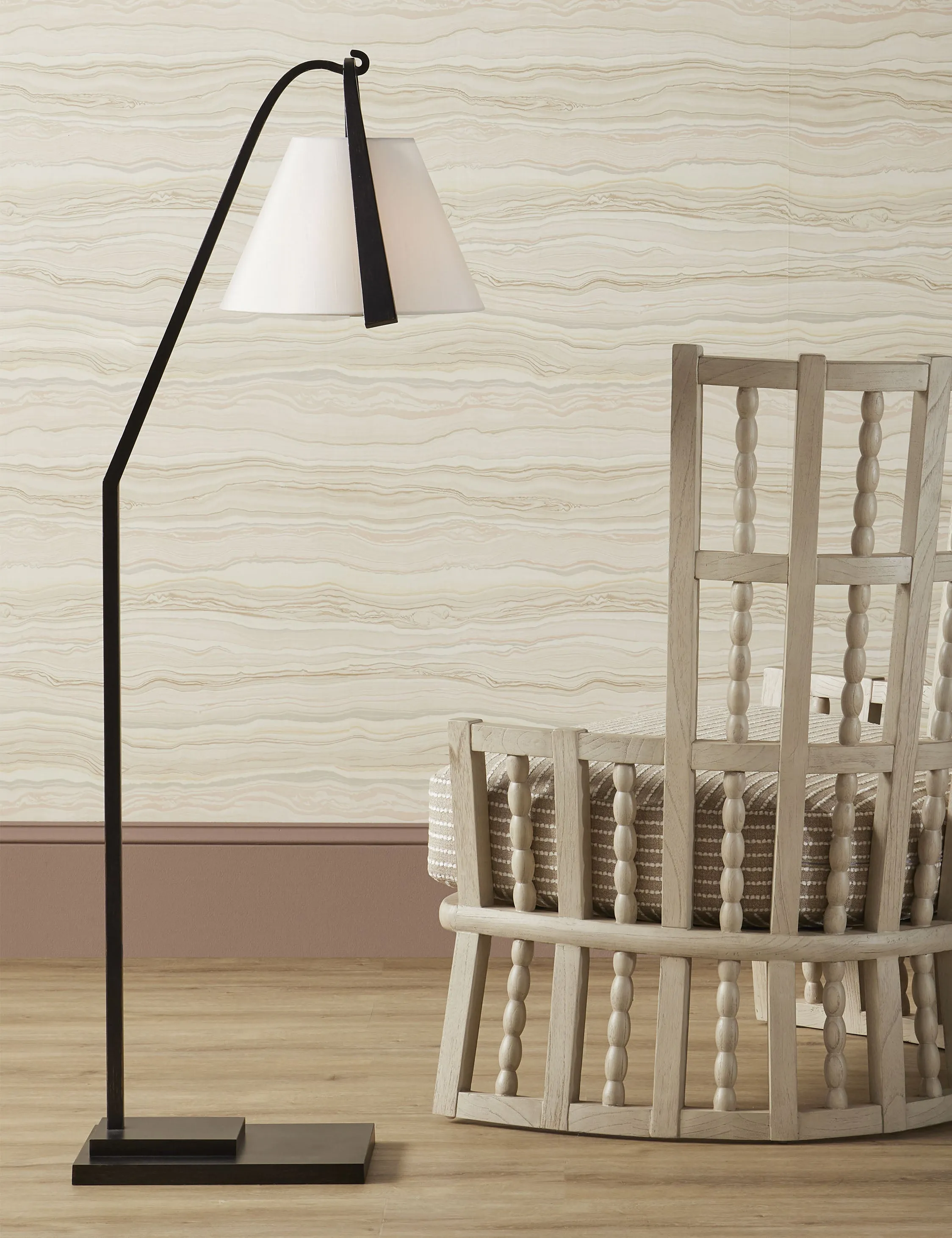 Yang Floor Lamp