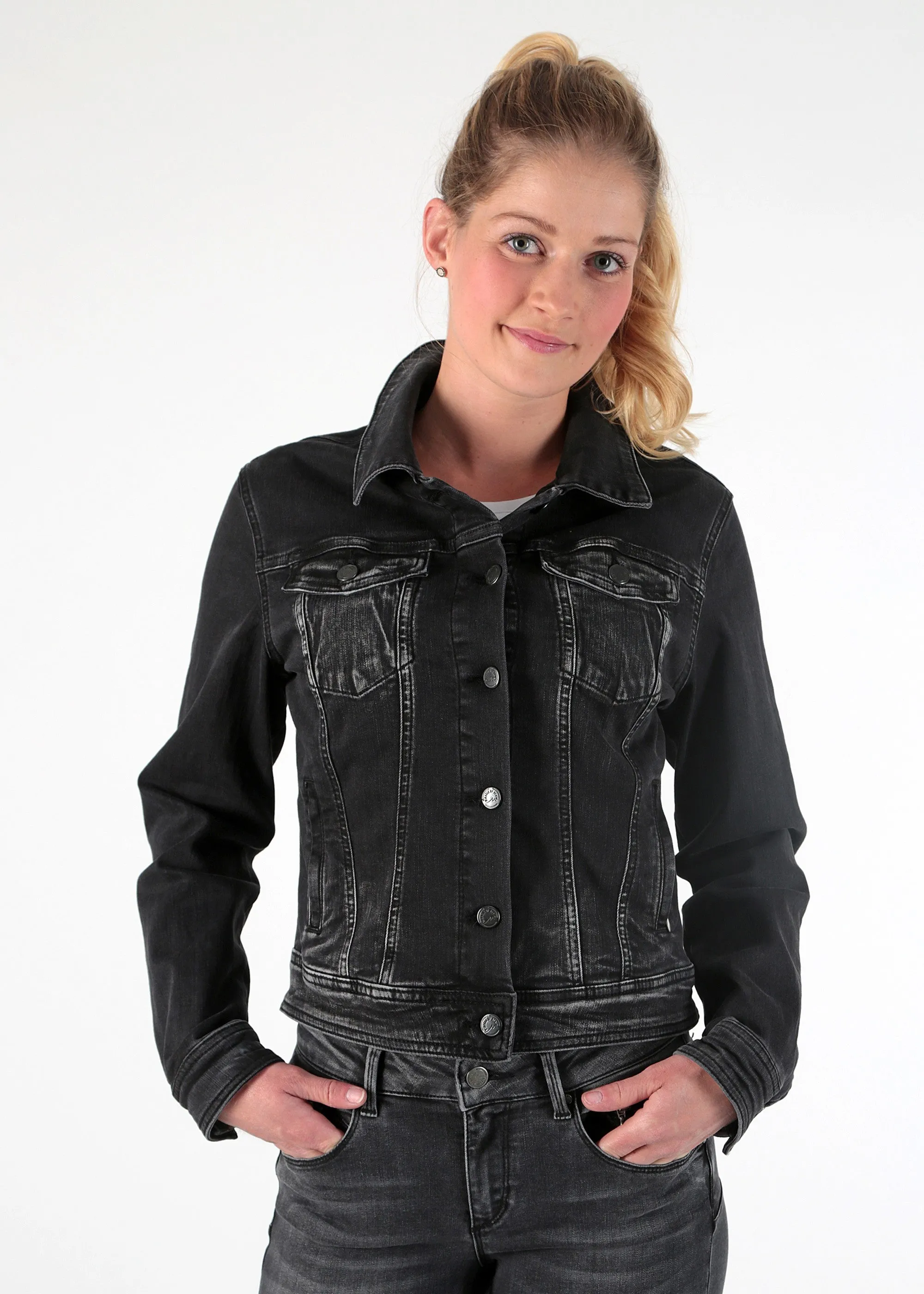 Zwart spijkerjasje | M.O.D. Suzy jeans jacket masaai black